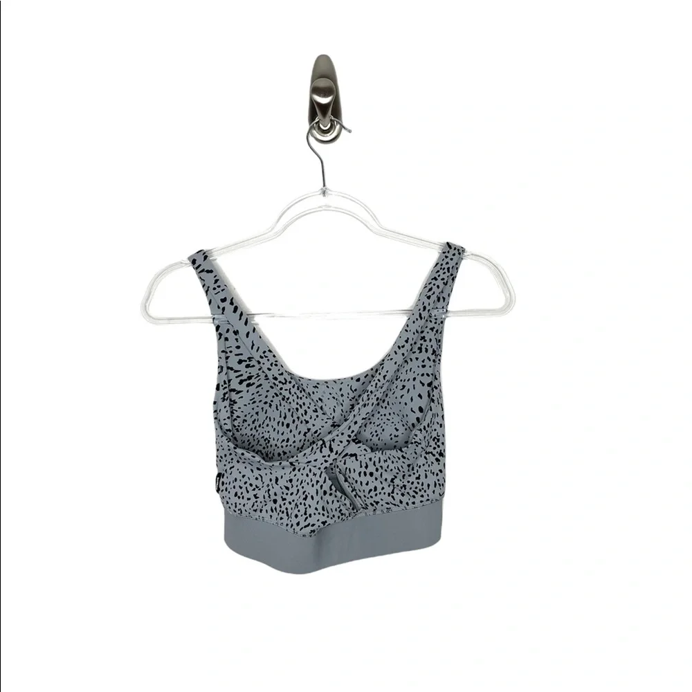MONROW | Movement Mini Cheetah Sports Bra Good Gray Medium